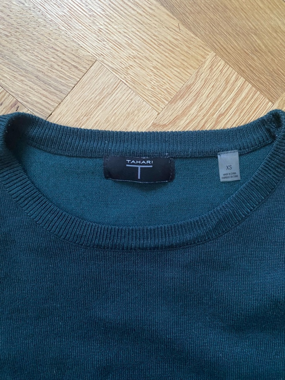 T Tahari Teal sweater with silver button details - Picture 5 of 6